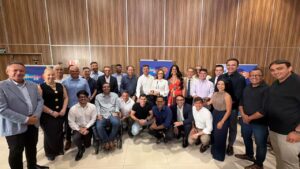Zenaide recebe o apoio de 20 vereadores de Natal e consolida base e liderança na capital
