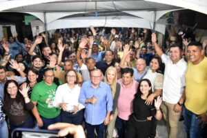 Prefeitura de São Gonçalo inaugura pavimentação de duas novas ruas com iluminação 100% LED em Maçaranduba