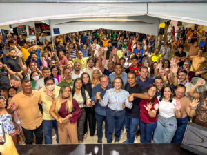 Prefeito Jaime Calado inaugura pavimentação da estrada que liga Coqueiros a Uruaçu