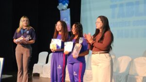 CULTURA 10: Prefeitura de São Gonçalo premia mais 60 estudantes e 13 escolas da rede municipal